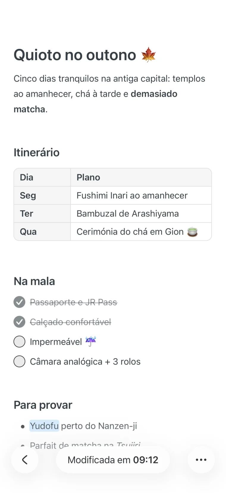 Uma nota no Noto com um título, uma tabela, uma lista de verificação e uma palavra realçada